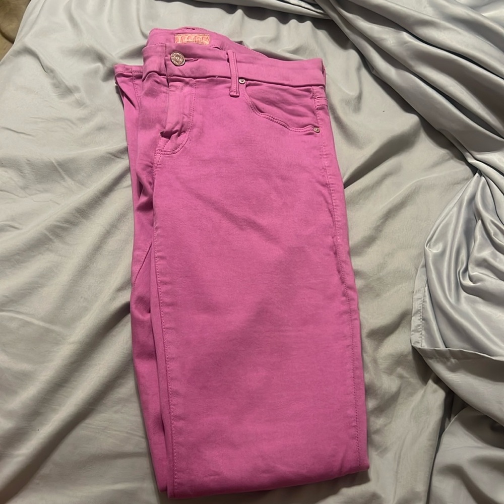 BEAUTIFUL PINK MOTHER JEANS!!